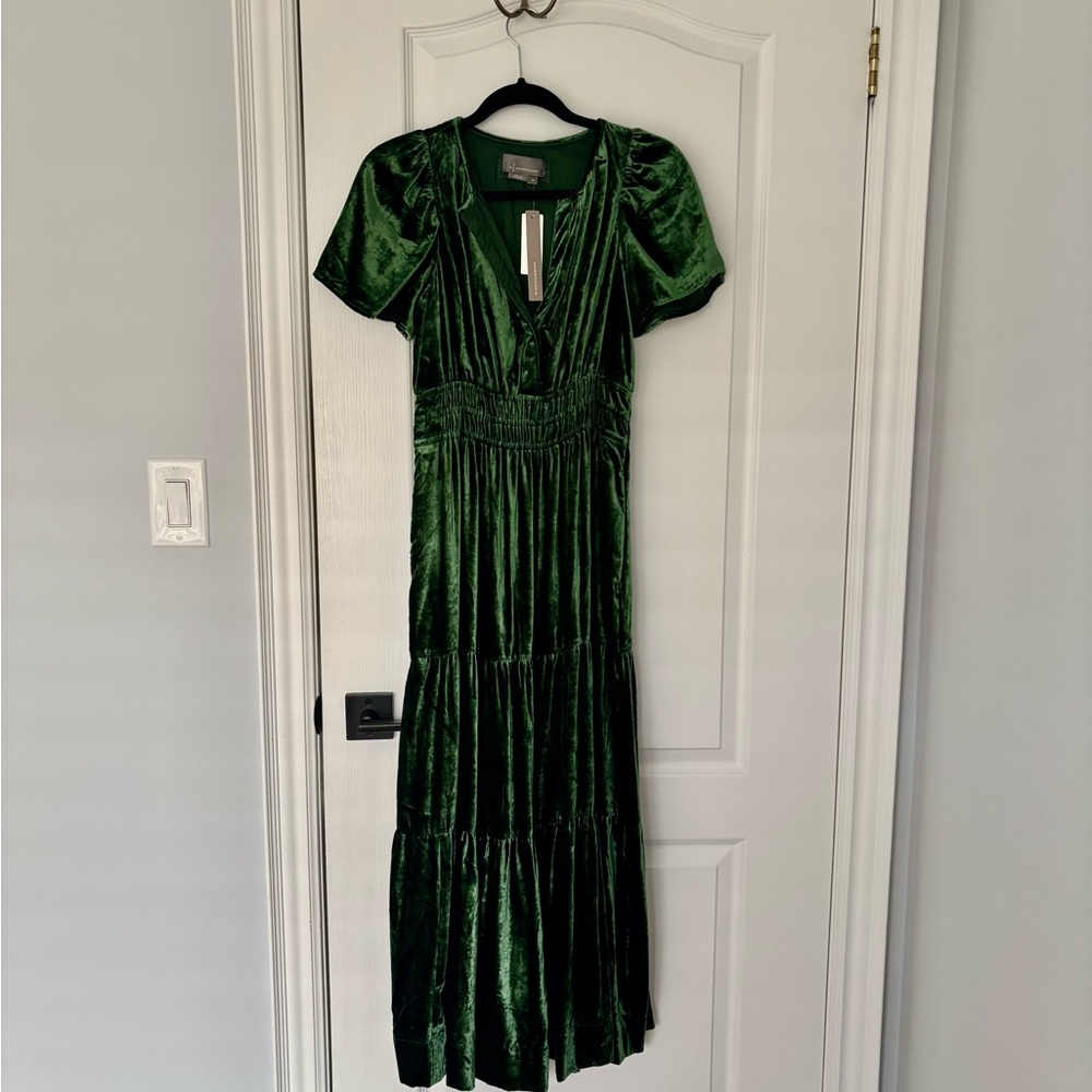 Anthropologie Somerset Maxi Dress in Green Velvet